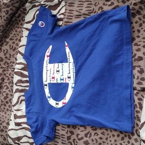 CHAMPION SIZE 4 BOYS T-SHIRT